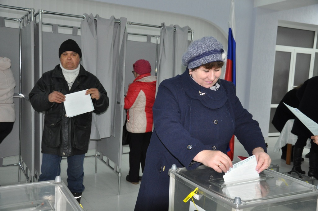 Выборы покажи. Очереди на голосование Путина в Приднестровье. Официальные итоги выборов в ПМР.